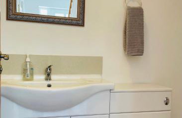 Sunny Corner, Padstow. Spacious 3 bedrooms, 2.5 bathrooms, parking, garden. - Foto 11