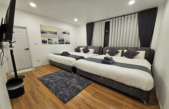 Villa in Pak Chong with swimming pool - Photo 9