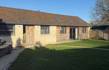 Trendy Barn Conversion Families & Groups Sleeps 8 Fibre WiFi - Photo 25