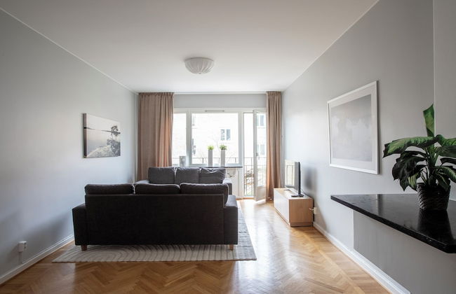 Live and Stay Lagerbring - Photo 1