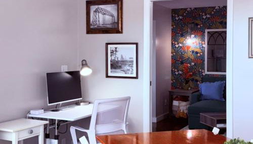 Cozy Panoramic Lake and Lift Bridge Views - Foto 5