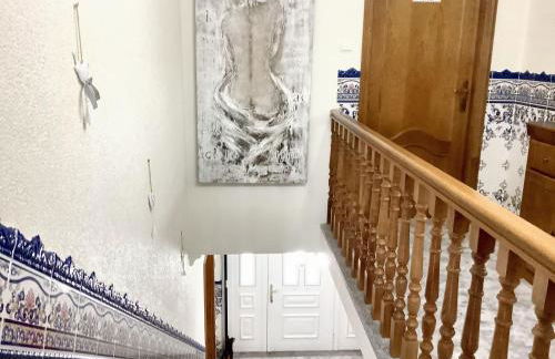 Charming House in Cortiçada with Balcony and Mountain View - Foto 41