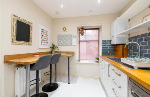 Edinburgh Charming 2-Bedroom Apartment - Ground Floor - Foto 16