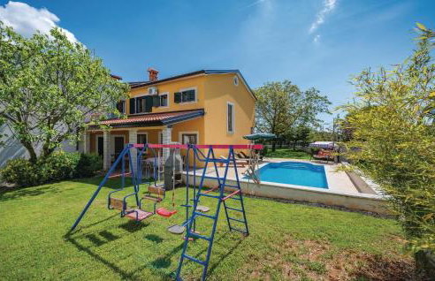 Holiday Home Mlaginje Iii - Photo 1