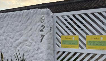 Apartamento aconchegante - Sesc Bertioga dentro de Pousada Lemon - Foto 2