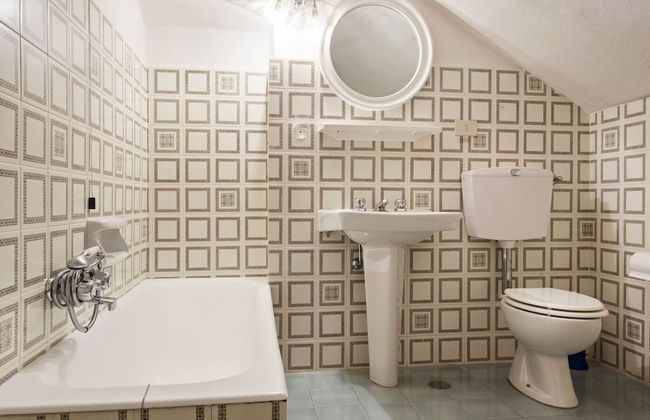 Belvilla by OYO Cosy Holiday Home With Pool - Foto 23