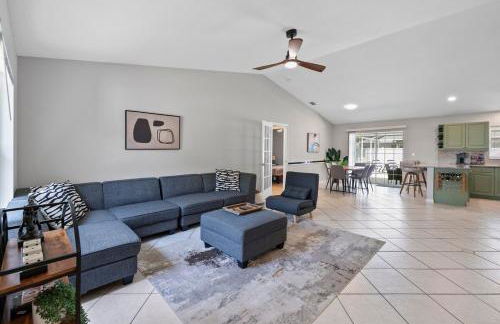 Relaxing 3BR Heated Pool & Hot Tub Retreat - Foto 38