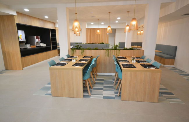 Ohasis Boutique Suites - Photo 63