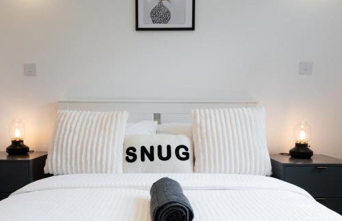 Stylish 2BR Apartment With Balcony Next To Station - Foto 25