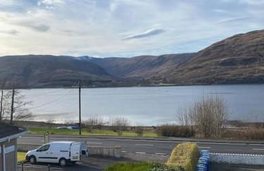 Fassifern. 1st Floor Apartment with Loch View - Foto 8