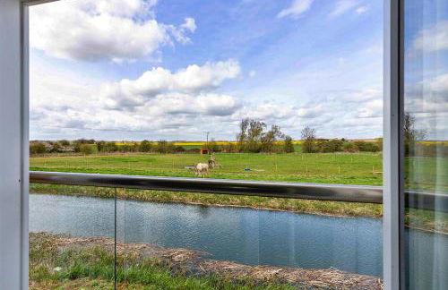 Finest Retreats - The Holt - Photo 15