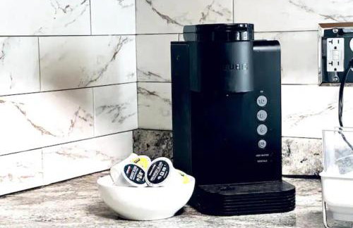 All Seasons Cottage - Game Room - Firepit By Zen Living Short Term Rental - Foto 28