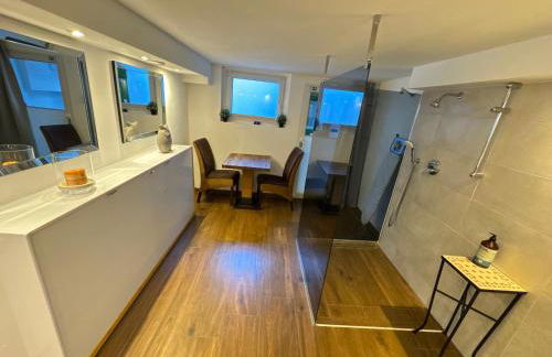 Schöne Souterrain Wohnung in Herzogenrath mit Sauna! - Foto 2