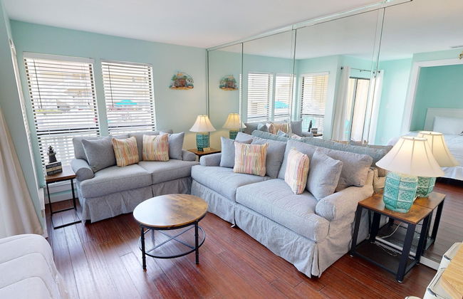 Sandpiper Cove 8113 Studio Bedroom Condo by RedAwning - Foto 1