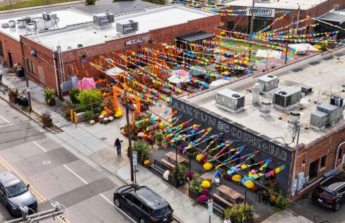 7 Min walk to Golden Belt - 4 Min Drive to Downtown - 7 to Duke - Photo 53