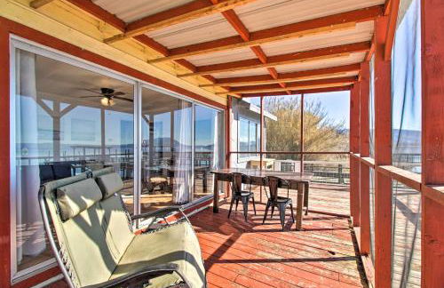 Lakefront Sanctuary with Mount Konocti Views - Foto 19