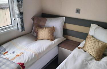 3 bedroom caravan, Rhyl, Edi Rita, Robin Hood, Pet Friendly - Photo 14