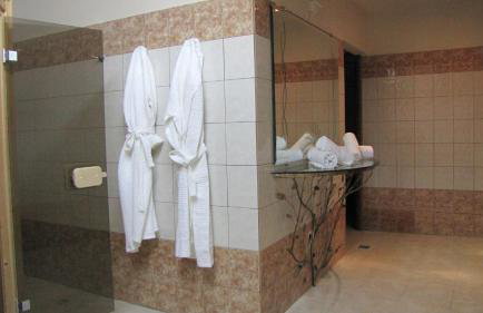 Palirria Hotel & Studios - Photo 53