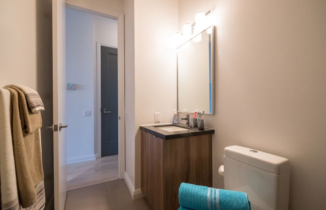 QuickStay - Luxury in Yorkville (Yonge & Bloor) - Photo 12
