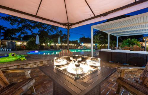 Coastal Paradise Retreat - Mini Golf, 4 Bedrooms, Game Room, Htd Pool, BBQ Fire Pit - Foto 31