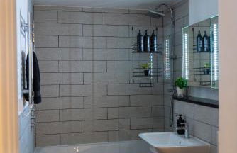 Apt Croydon, 1 Min walk to Train - Foto 16