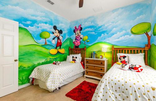 Orlando Retreat 5BR Pool and Spa Villa with Games Room and Mickey Themed Room - Foto 32