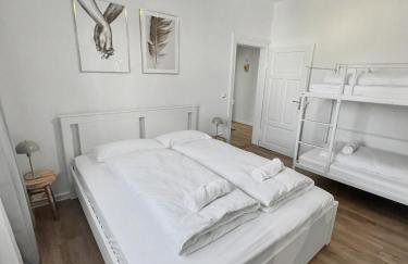 MEGHA Living - 2 Zimmer Appartments mit Küche - Zentral - Foto 29