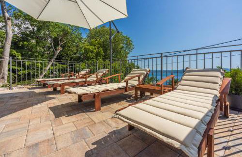 Villa Antani with heated pool, sauna & jacuzzi - Foto 37