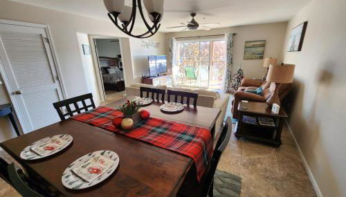 Peaceful 1st floor lakeside condo minutes from Osage Beach and Ozark State Park - Foto 2