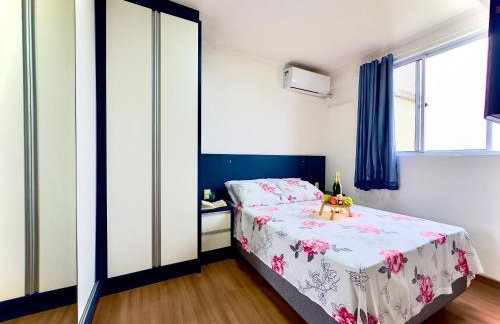 Apartamento a 400M PRAIA com PISCINA sacada com CHURRASQUEIRA privativa Wi-Fi Portaria 24h PLAYGROUND INFANTIL Quadra de esportes e vaga privativa de GARAGEM Reserve agora mesmo - Foto 23