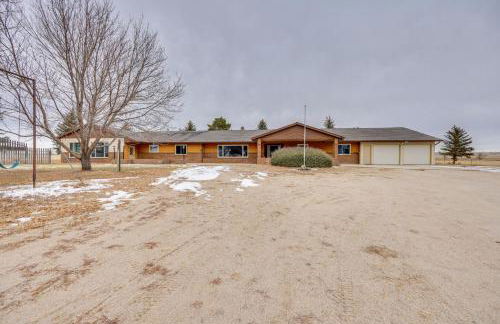 Stunning Calhan Home with Indoor Pool! - Foto 36