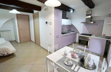 Ch Suite & PrivateParking - Corso 18 Agosto - Apartment - Photo 19