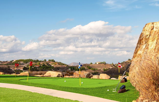 Colina by Avantstay Secluded Mountain Top Oasis w Pool Hot Tub Putting Green - Foto 7