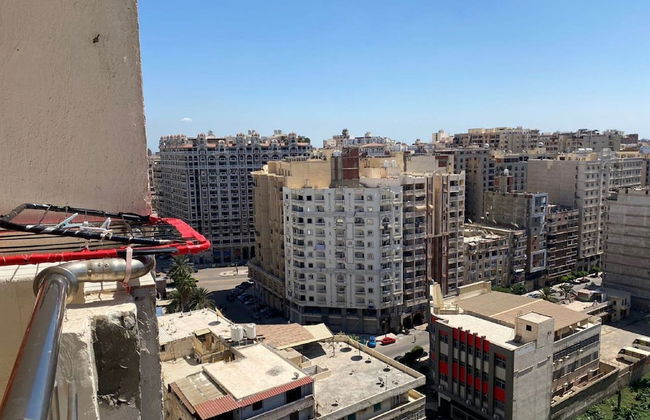 Females Only Host Is Woman Citycenter Near All - Foto 31