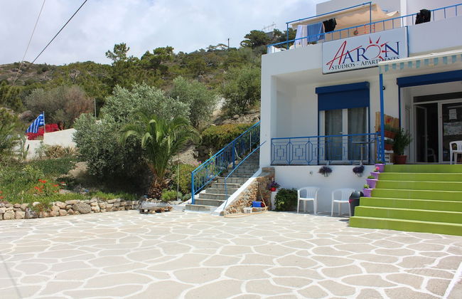 Aaron Studios Apartments - Photo 54