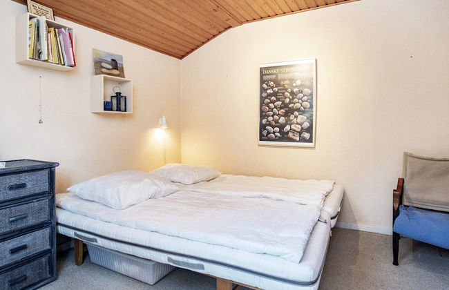 4 Person Holiday Home in Frorup - Photo 17