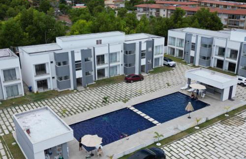 Apto completo com piscina a 500 metros da praia do Mutá - Foto 1
