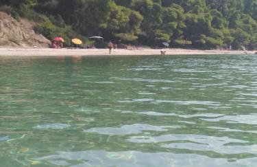 Rebekka's Guest House Elani - Foto 11