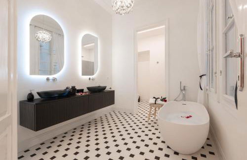 Jonathan Luxury Apartment Trieste Station - Foto 1