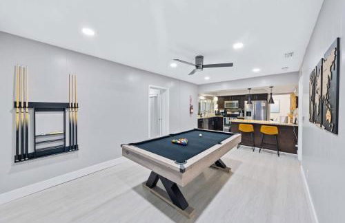 SUN VILLA Heated Pool Near Hard Rock & Beach - Foto 6