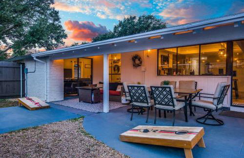 Jacuzzi & Pool House w/Game Room + Fire table - Foto 12