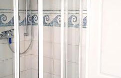 FERIENHAUS SOMMERTRAUM - KINDERFREUNDLICH - 3 Schlafzimmer, Garten, Bad und G-WC, Kaminofen - Foto 9