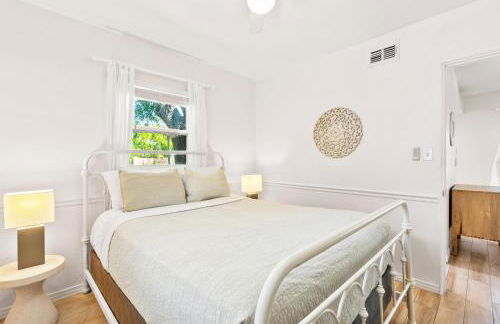 Heron Lagoon, dock, pool, the Hibiscus at Siesta Key Bungalows - Foto 10