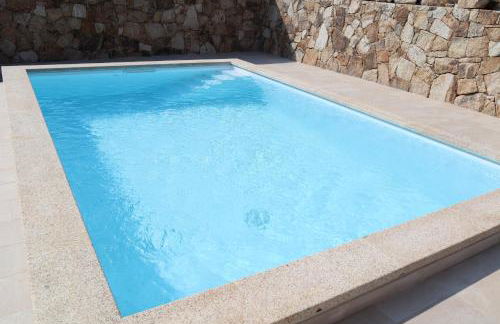 neues Haus mit beheiztem Pool - Foto 8