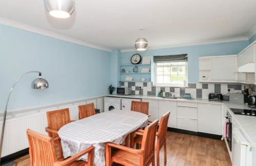 Bella's Cottage - Photo 5