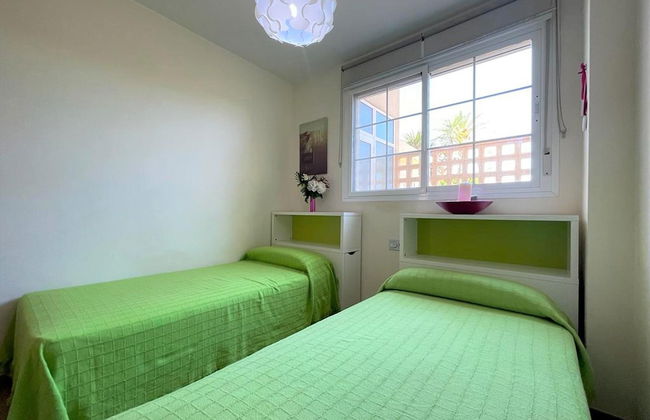 Apartment in Roquetas Near Playa Serena Beach - Photo 5