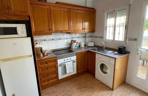 Oasis en la playa con piscina - Foto 24