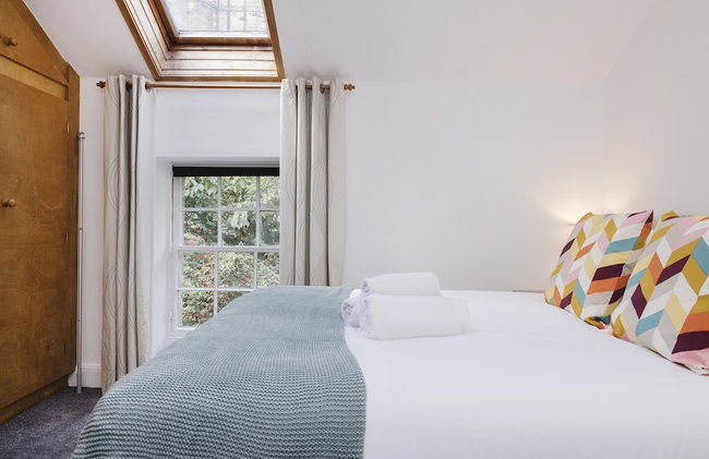 JOIVY Beautiful 2-Br Mews Home, Near Princes Street - Foto 9