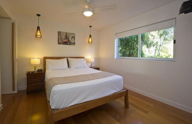 Maggies Beachfront Apt. 7 - Photo 4