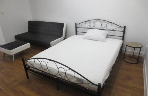 Appartements et studios meublés au centre ville d'Ouzouer Sur Loire - Photo 26